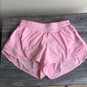 Lululemon Hottie Hot shorts